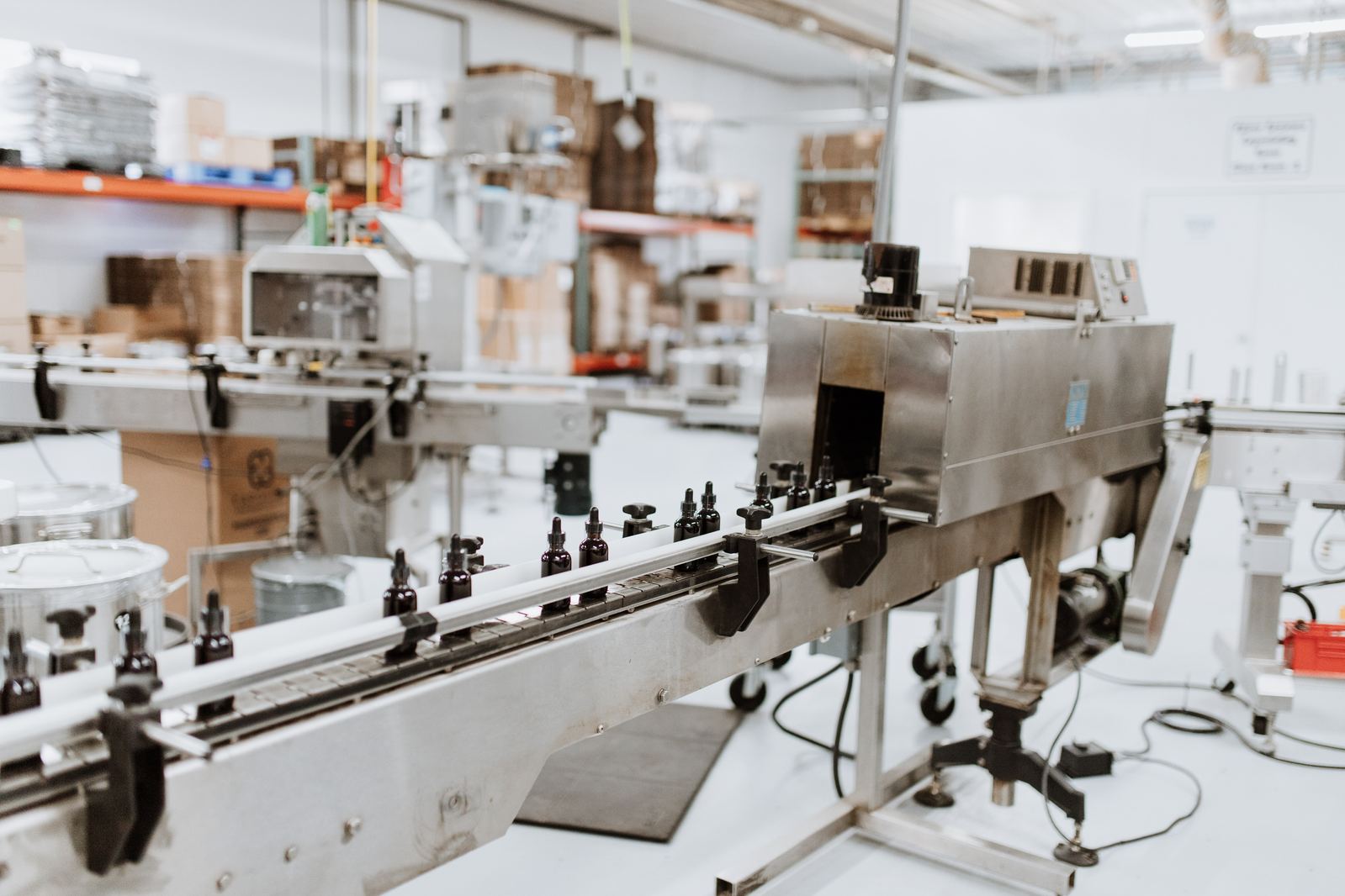 Bottling line at Edens Answers
